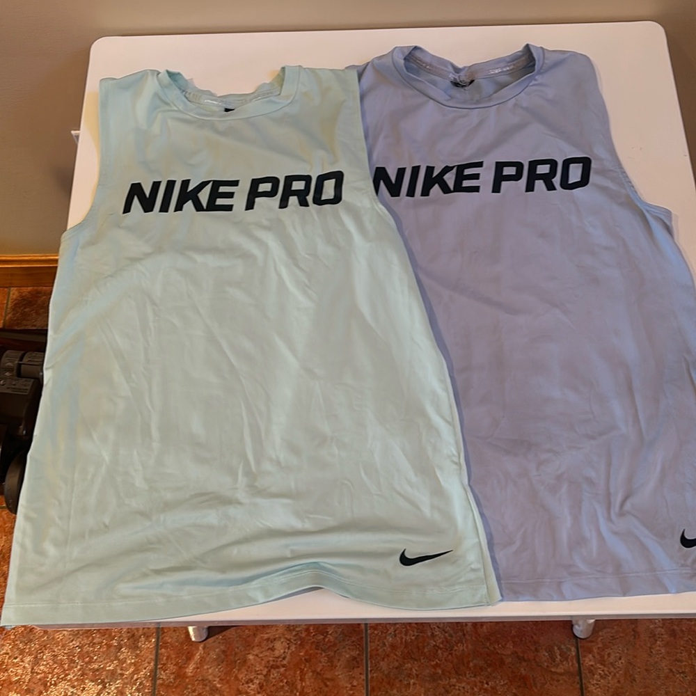 Nike Pro Sleeveless Tank